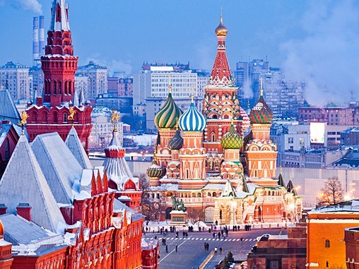 cn_image.size.russia-travel-museum-kremlin-st-basils